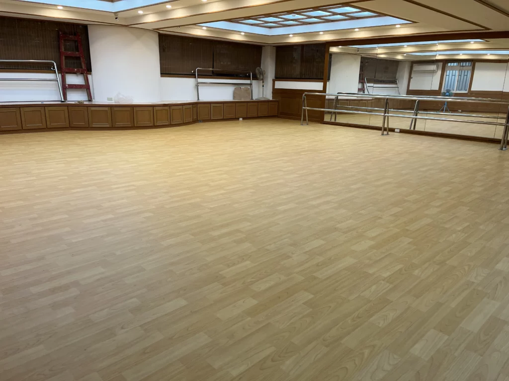 地板達人｜倉儲廠辦地坪工程_商業辦公用_封面4